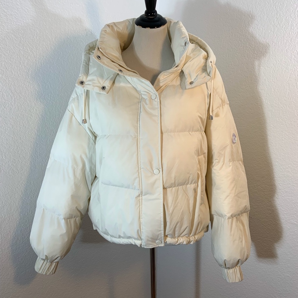 🌹New Listing🌹NWOT SHEIN Women’s White Nylon Winter Puffer Jacket Coat